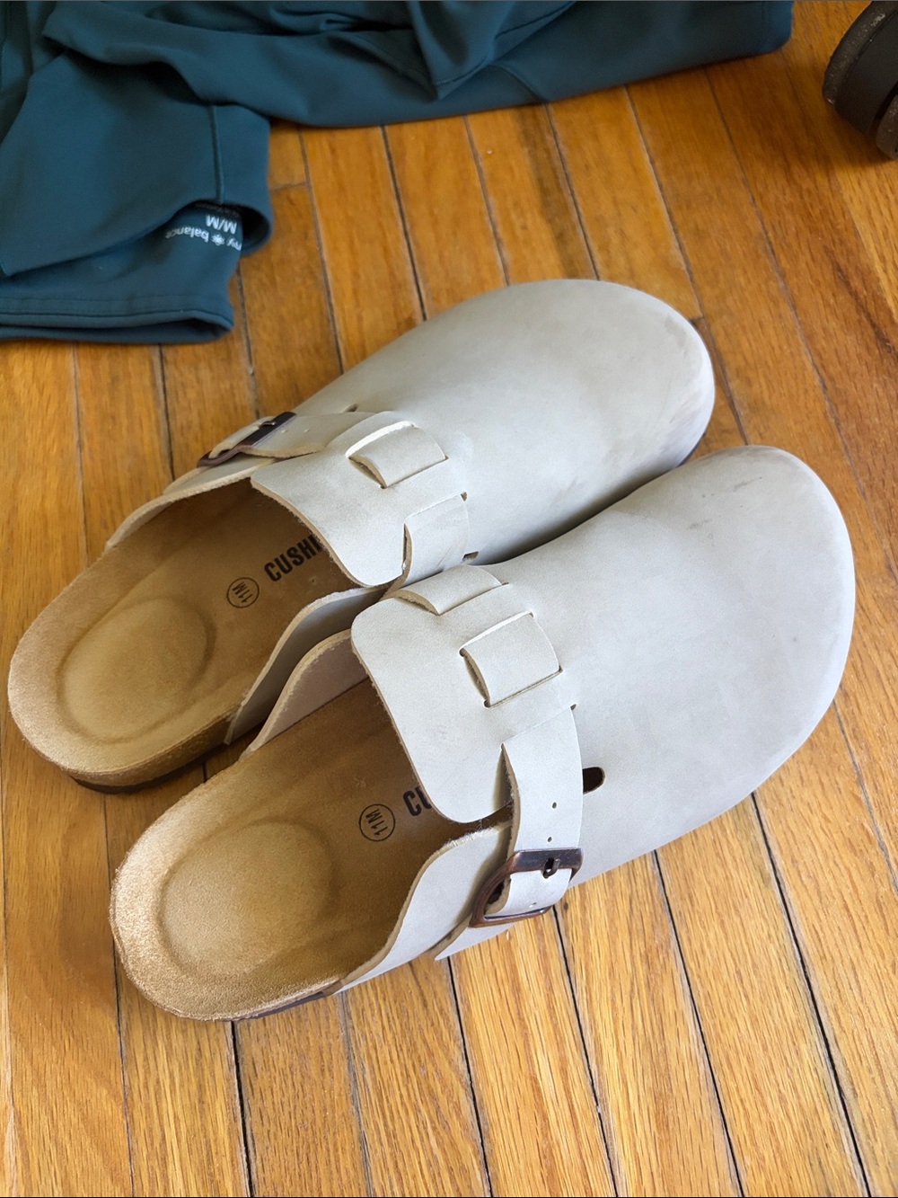 Cushionaire Taupe Clogs